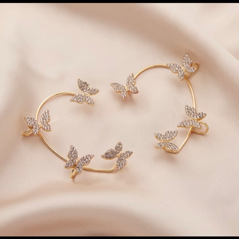 Silver/gold Elegant Easy Clip Butterfly Earrings - Picture 3 of 16